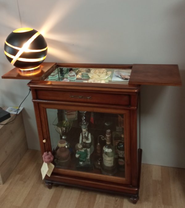 Mobiletto Bar in Noce